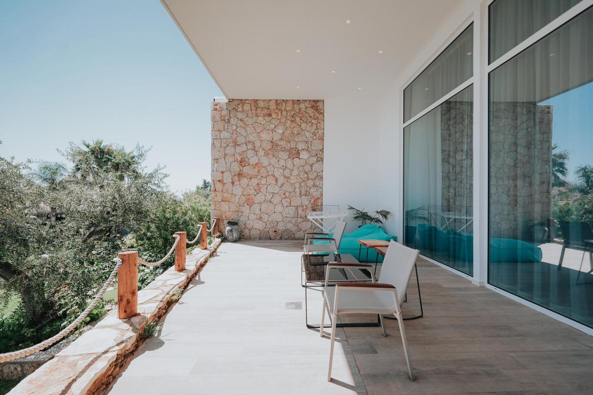 Empire Beach Resort Adults Only Dhermi Bagian luar foto
