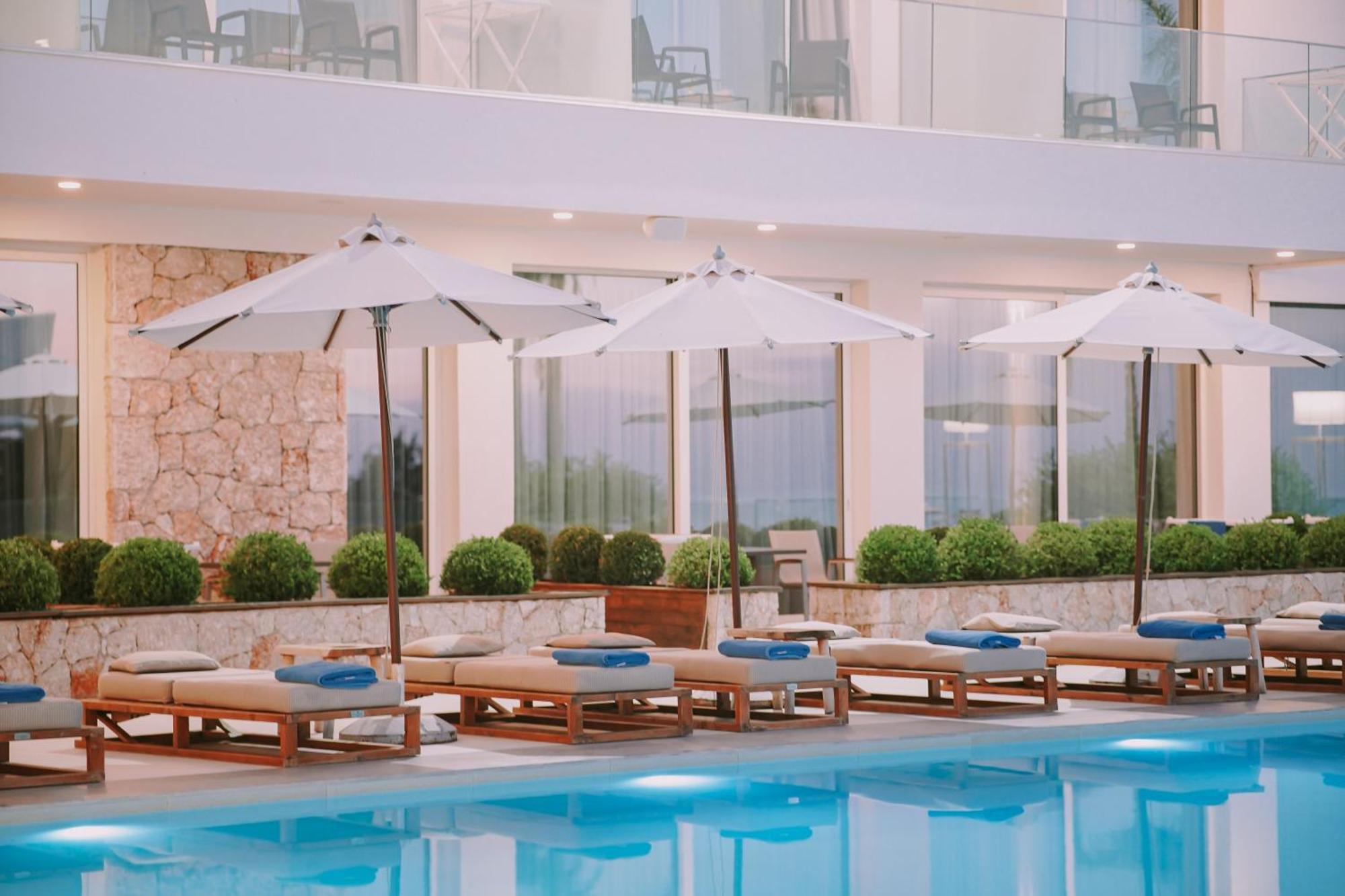 Empire Beach Resort Adults Only Dhermi Bagian luar foto